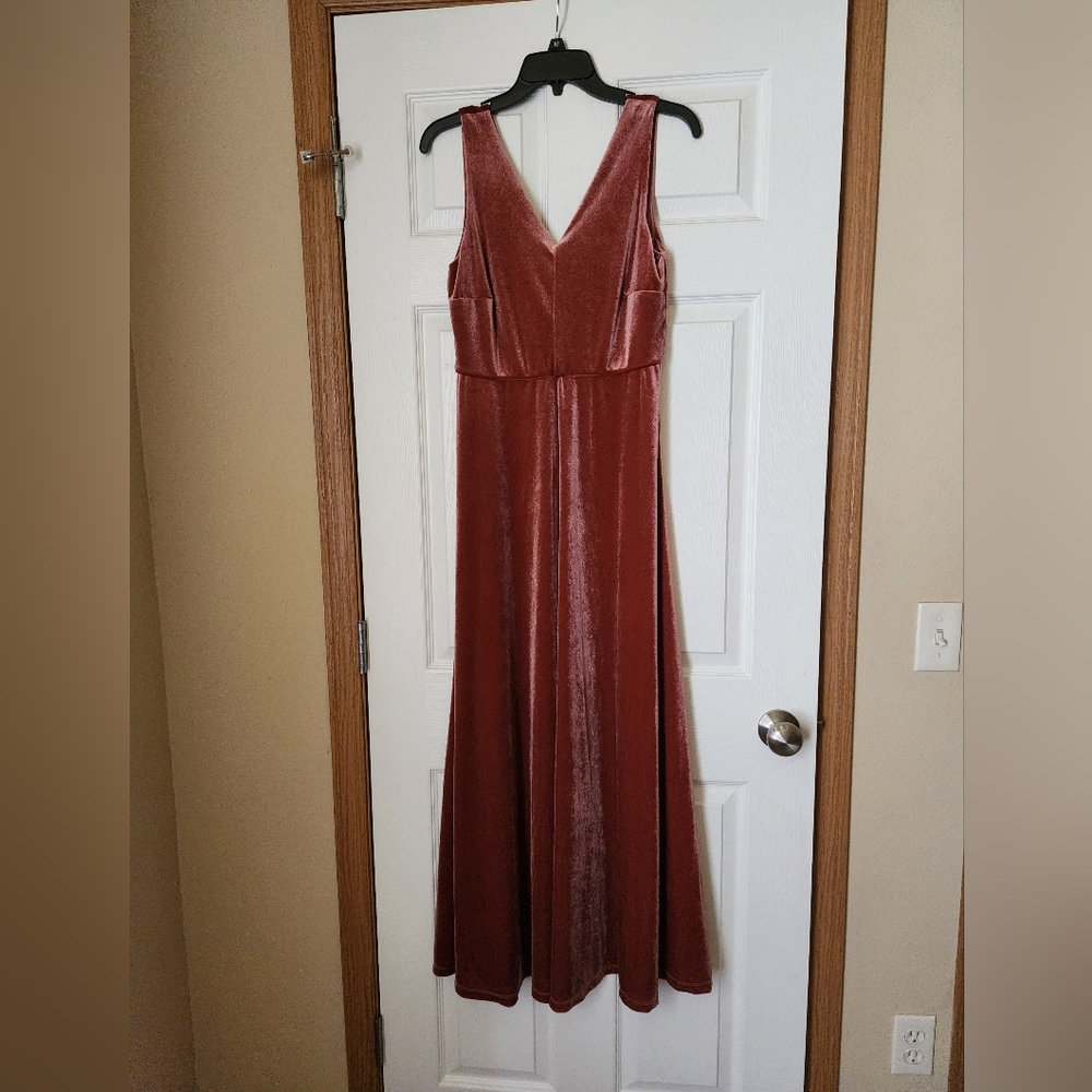 Romantic Mauve Velvet Maxi Dress